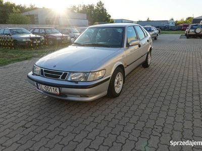 Używany Saab 900 1997 Srebrny Hatchback