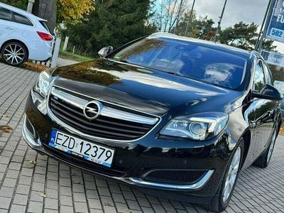 Czarny (metalik) Używany 2016 Opel Insignia Kombi | 29 900 zł (Dobra cena)
