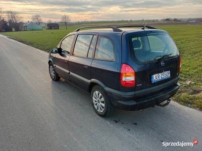 używany Opel Zafira 1.8 125KM