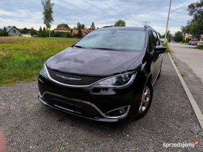 Chrysler Pacifica
