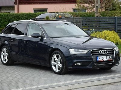 Używany Audi A4 136 KM (100 kW) 2013 Granatowy Kombi