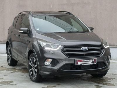 Używany Ford Kuga 150 KM (110 kW) 2017 Szary (metalik, perła) SUV