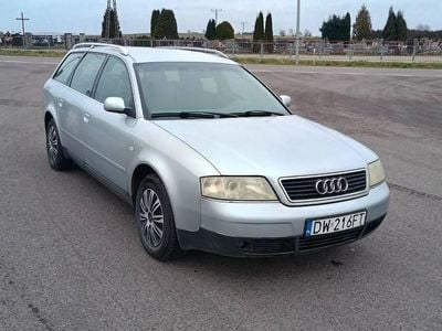 Używany Audi A6 2002 Srebrny Kombi