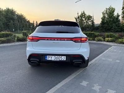Używany Porsche Macan 245 KM (180 kW) 2021 Biały SUV