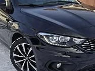 Czarny (metalik) Używany 2018 Fiat Tipo Kombi | 29 900 zł (Uczciwa cena)
