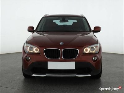 Czerwony Używany 2010 BMW X1 SUV | 26 999 zł (Uczciwa cena)
