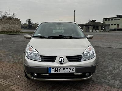 używany Renault Grand Scénic II 