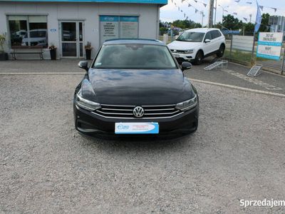 używany VW Passat F-Vat,2020,niski-przebieg,salon-pl,I-właściciel,gwarancja,automat,ALU