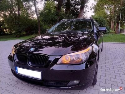 BMW 525