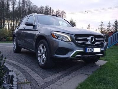 Mercedes GLC300