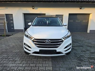 Biały Używany 2016 Hyundai Tucson SUV | 56 900 zł (Uczciwa cena)