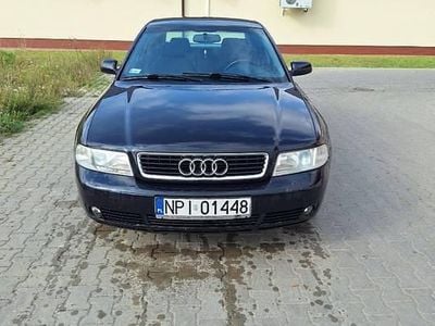 Używany 1999 Audi A4 Sedan/Limuzyna | 3609 zł (Uczciwa cena)
