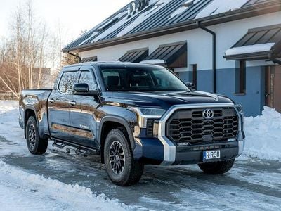 Używany Toyota Tundra Limited 389 KM (286 kW) 2022 Niebieski ciemny (metalik) Pickup
