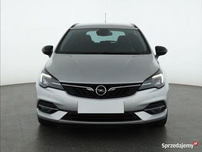 Srebrny Używany 2021 Opel Astra Kombi | 37 999 zł (Dobra cena)