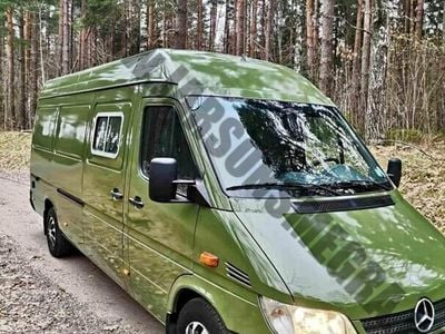 Zielony Używany 2005 Mercedes Sprinter Van | 70 750 zł