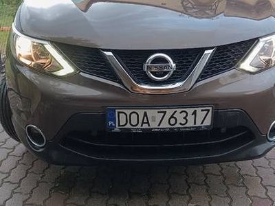 Beżowy Używany 2016 Nissan Qashqai SUV | 47 900 zł (Uczciwa cena)