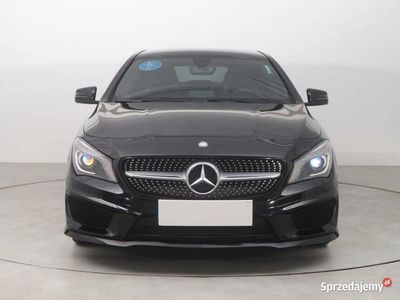 Mercedes CLA200