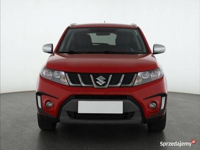 Używany Suzuki Vitara 140 KM (102 kW) 2016 Czerwony SUV
