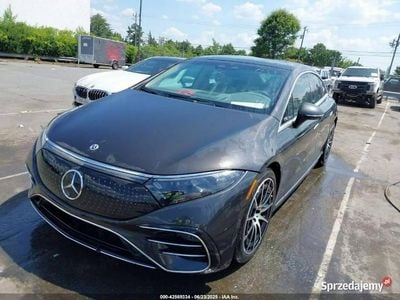 Czarny Używany 2024 Mercedes EQS450+ Sedan/Limuzyna | 180 000 zł