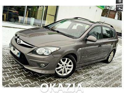 Brązowy (metalik) Używany 2011 Hyundai i30 Kombi | 14 900 zł (Dobra cena)