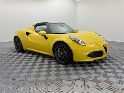 używany Alfa Romeo 4C 1.7dm 237KM 2018r. 10 100km