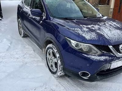 Niebieski Używany 2016 Nissan Qashqai SUV | 42 000 zł (Uczciwa cena)