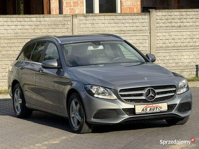 Używany Mercedes C200 Avantgarde 136 KM (100 kW) 2015 Szary Kombi