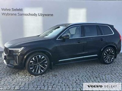 Używany Volvo XC90 250 KM (183 kW) 2025 Czarny SUV