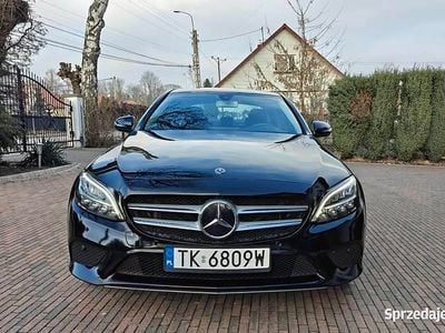 używany Mercedes A160 Business Edition 9G-TRONIC