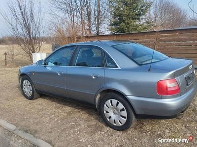 Używany Audi S4 S-Line 1998 Szary Sedan/Limuzyna