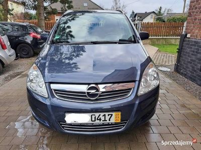 używany Opel Zafira 1.6 ECOFLEX Family 2009