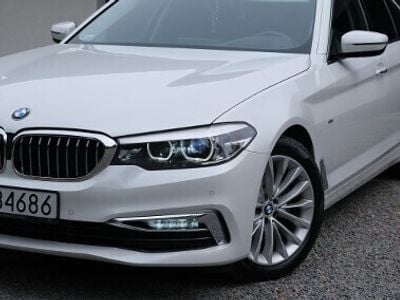 Biały Używany 2017 BMW 520 Luxury Line Sedan/Limuzyna | 115 000 zł (Drogi)