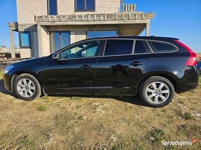 Czarny Używany 2012 Volvo V60 Kombi | 23 900 zł (Uczciwa cena)
