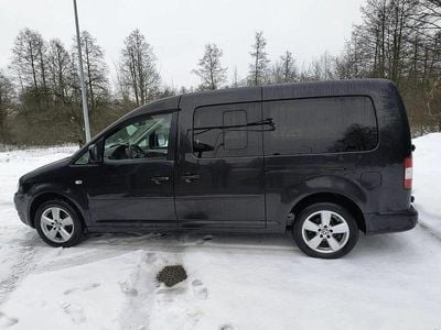 Czarny Używany 2009 VW Caddy Maxi Minivan | 26 500 zł