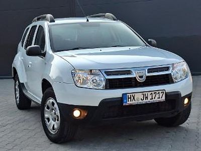 Biały Używany 2010 Dacia Duster SUV | 25 900 zł (Dość drogi)