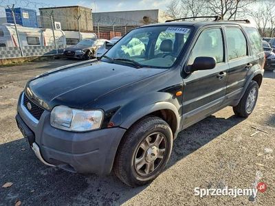 Czarny Używany 2003 Ford Maverick SUV | 15 900 zł