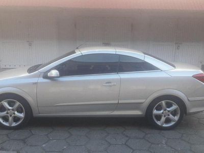 Srebrny (metalik) Używany 2008 Opel Astra Cabriolet Kabriolet | 17 500 zł