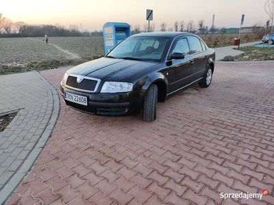 Czarny Używany 2004 Skoda Superb Sedan/Limuzyna | 12 000 zł