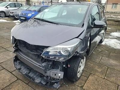 Szary Używany 2014 Toyota Yaris Hybrid Hatchback | 18 500 zł