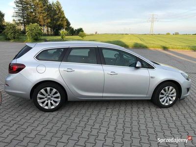 używany Opel Astra Astra kombi 2015r, 1.6CDTI, Bogata wersja, zadbanykombi 2015r, 1.6CDTI, Bogata wersja, zadbany