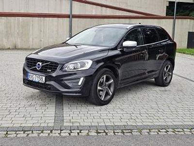 Czarny Używany 2013 Volvo XC60 R-Design SUV | 69 999 zł (Uczciwa cena)