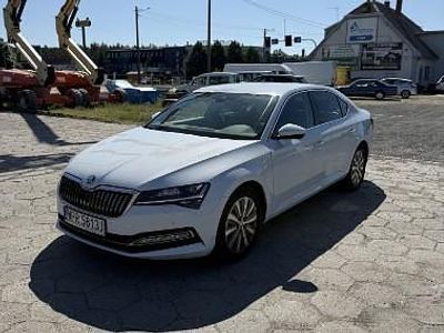 Biały Używany 2020 Skoda Superb Sedan/Limuzyna | 89 900 zł (Dość drogi)