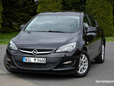 używany Opel Astra 1.6dm 115KM 2015r. 144 325km