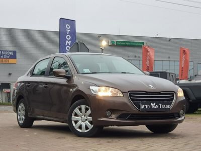 używany Peugeot 301 1.2dm 72KM 2014r. 142 000km