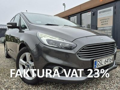 Szary (metalik) Używany 2017 Ford S-MAX S Minivan | 57 900 zł (Dość drogi)