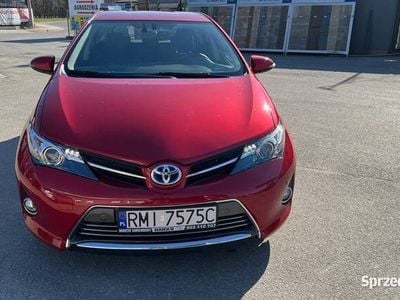 Toyota Auris Hybrid