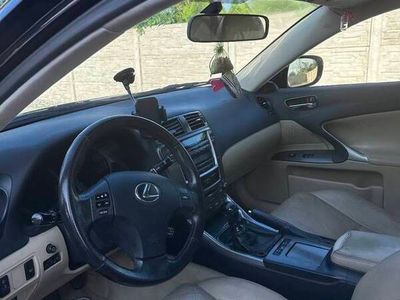 używany Lexus IS220d 