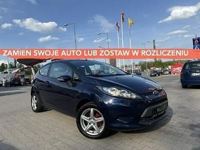 Niebieski Używany 2011 Ford Fiesta Hatchback | 16 700 zł (Uczciwa cena)