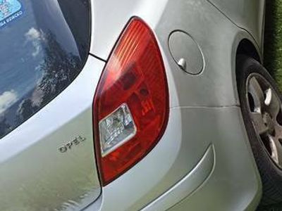 używany Opel Corsa D 1.4 benzyna 2008 159300 km