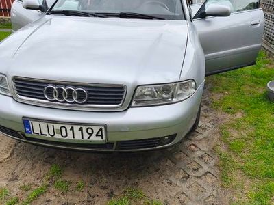 używany Audi A4 b5 sedan